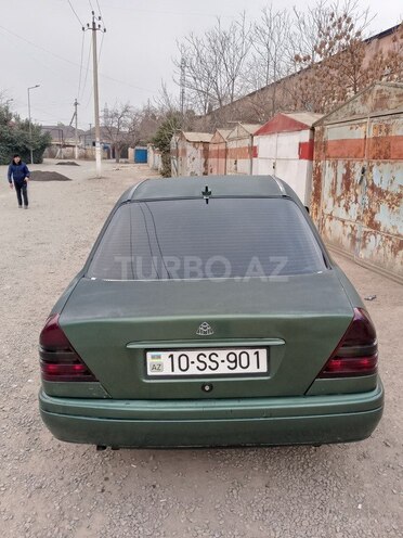 Mercedes  1994, 415,000 km - 1.8 л - Gəncə