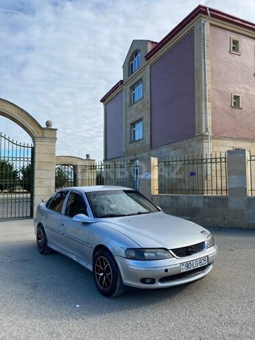 Opel Vectra 1998, 300,000 km - 2.0 l - Bakı