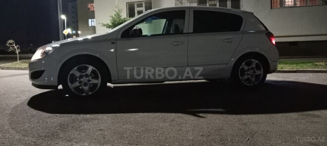 Opel Astra 2008, 252,000 km - 1.3 l - Bakı