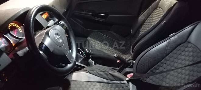 Opel Astra 2008, 252,000 km - 1.3 l - Bakı