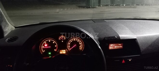 Opel Astra 2008, 252,000 km - 1.3 l - Bakı