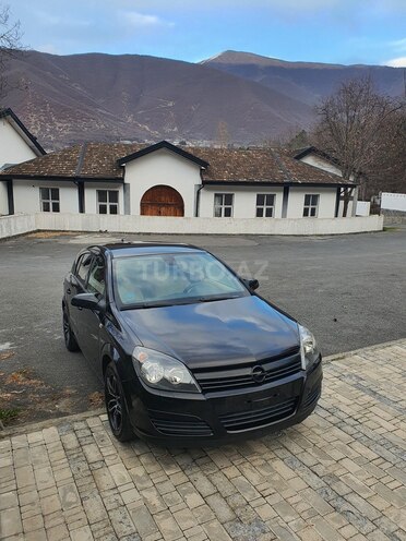 Opel Astra 2004, 300,000 km - 1.4 l - Şəki