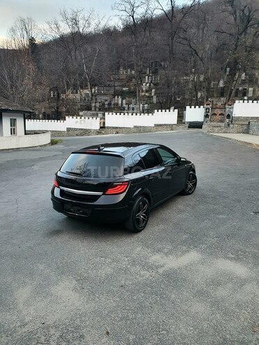 Opel Astra 2004, 300,000 km - 1.4 l - Şəki
