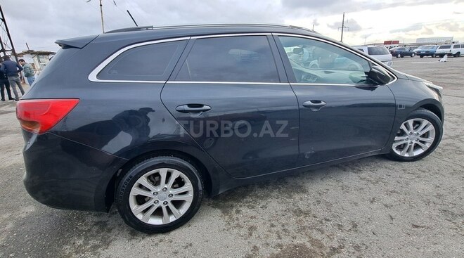 Kia Ceed 2014, 253,500 km - 1.6 l - Bakı