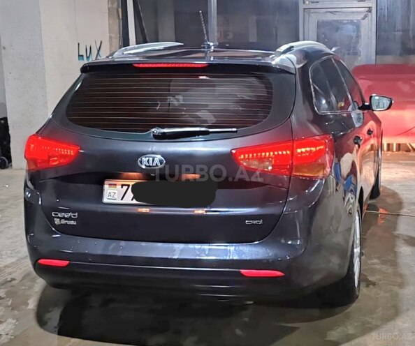 Kia Ceed 2014, 253,500 km - 1.6 l - Bakı