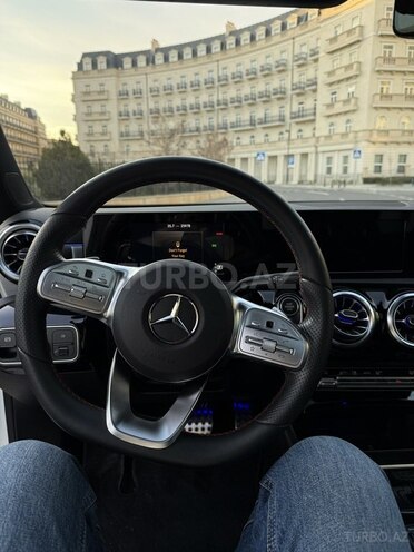 Mercedes  2022, 46,000 km - 2.0 л - Bakı