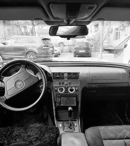 Mercedes C 200 1997, 525,000 km - 2.0 л - Bakı
