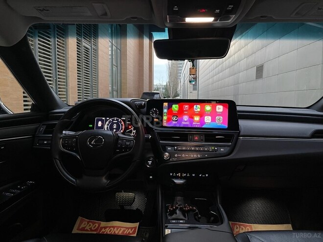 Lexus ES 300h-10