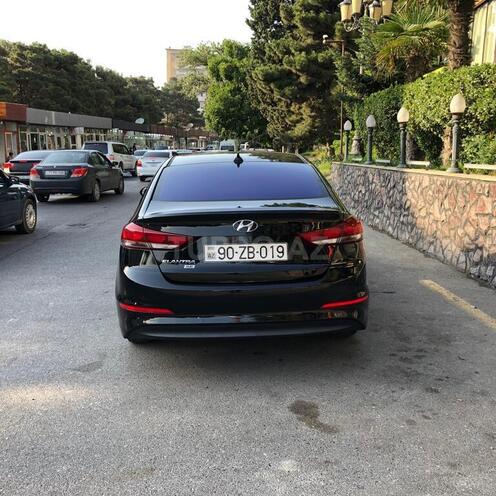 Hyundai Elantra 2016, 150,000 km - 2.0 l - Bakı