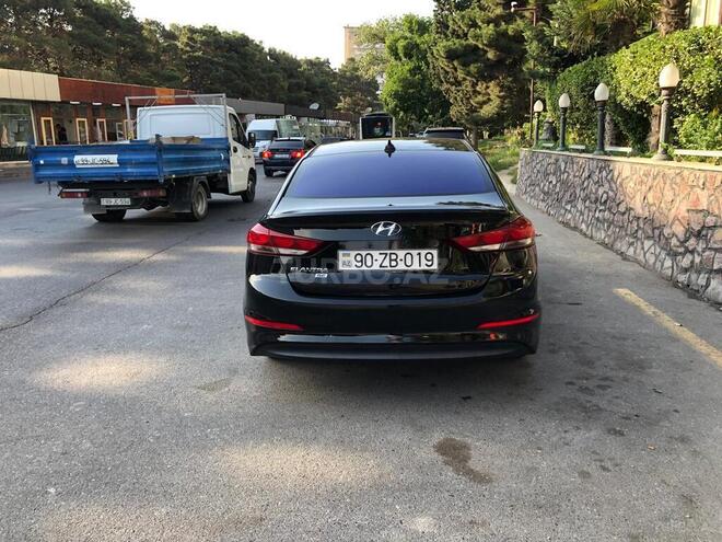 Hyundai Elantra 2016, 150,000 km - 2.0 l - Bakı