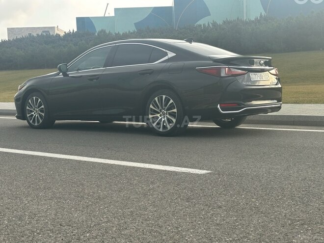 Lexus ES 300 2021, 61,000 km - 2.5 л - Bakı