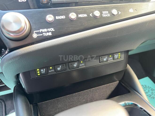 Lexus ES 300h 2023, 16,243 km - 2.5 л - Bakı