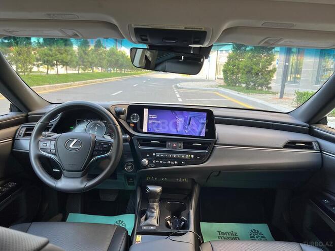 Lexus ES 300h 2023, 16,243 km - 2.5 л - Bakı