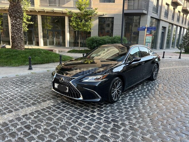 Lexus ES 300h 2023, 16,243 km - 2.5 л - Bakı