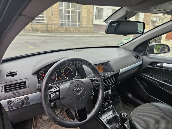 Opel Astra 2009, 426,500 km - 1.4 l - Dəliməmmədli