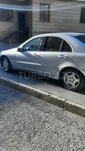 Mercedes C 220 d 2005, 335,000 km - 2.2 л - Bakı