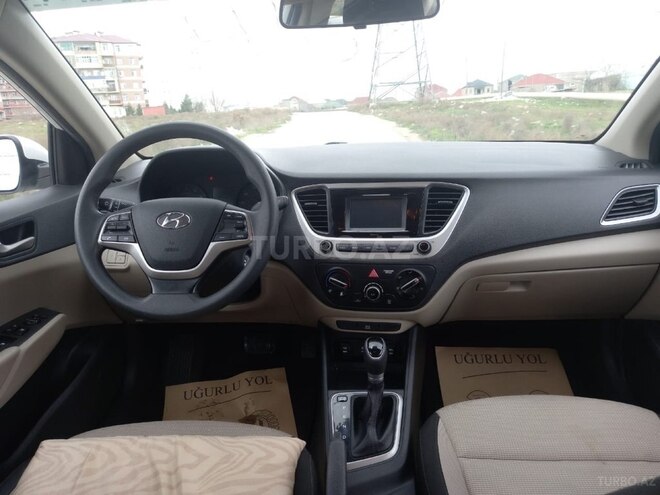 Hyundai Accent 2020, 142,300 km - 1.6 л - Bakı