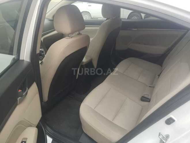 Hyundai Elantra 2018, 106,000 km - 2.0 l - Gəncə