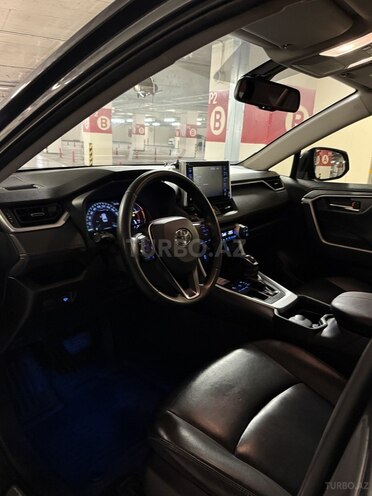 Toyota RAV4 2019, 92,300 km - 2.0 l - Bakı
