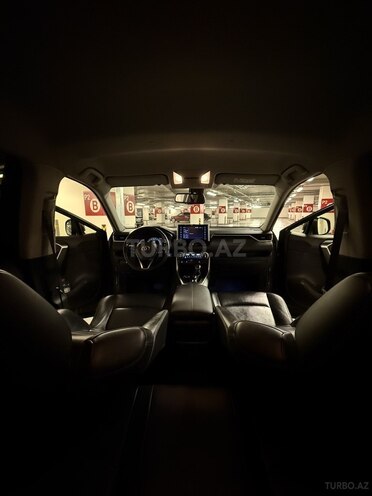 Toyota RAV4 2019, 92,300 km - 2.0 l - Bakı