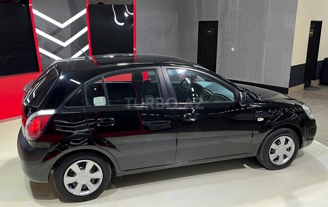 Kia Rio 2008, 299,000 km - 1.4 l - Sumqayıt