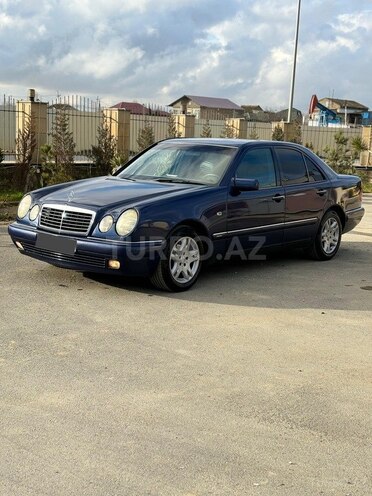 Mercedes E 200 1997, 575,500 km - 2.0 л - Bakı