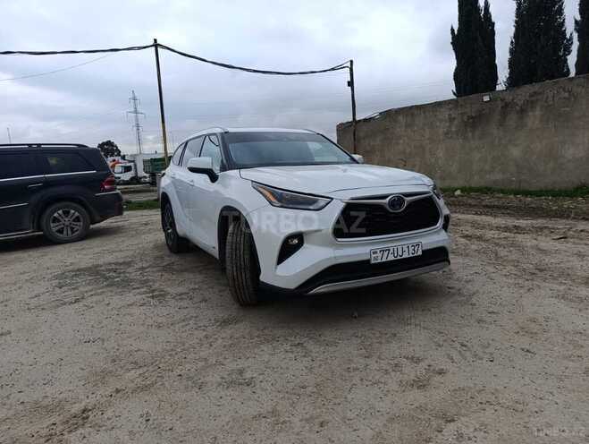 Toyota Highlander 2022, 114,000 km - 2.5 l - Bakı
