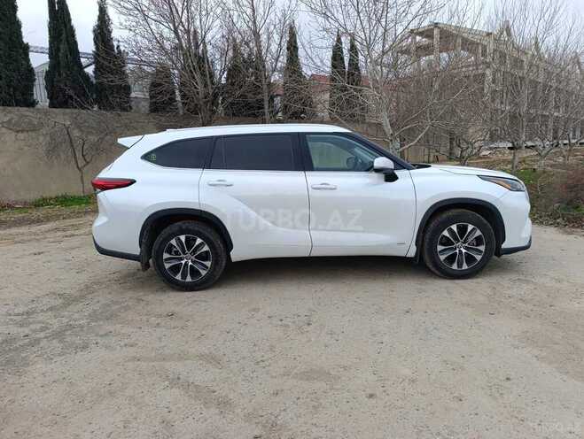 Toyota Highlander 2022, 114,000 km - 2.5 l - Bakı