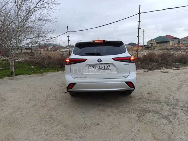 Toyota Highlander 2022, 114,000 km - 2.5 l - Bakı