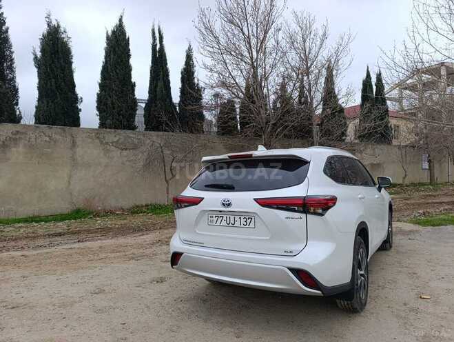 Toyota Highlander 2022, 114,000 km - 2.5 l - Bakı