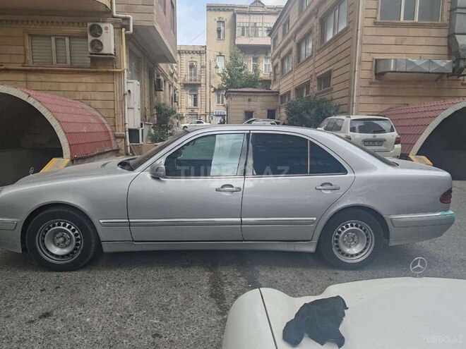 Mercedes E 220 d 2000, 650,000 km - 2.2 l - Bakı
