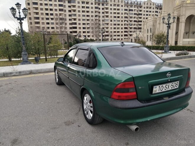 Opel Vectra 1996, 356,987 km - 1.8 l - Bakı