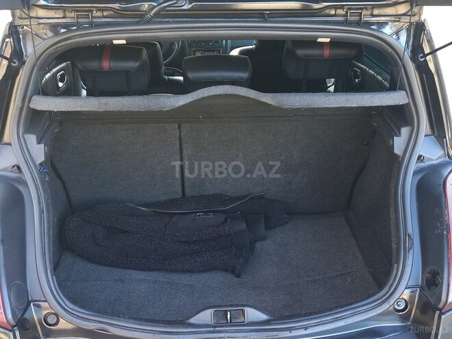 Renault Megane 2007, 367,000 km - 1.5 l - Yevlax