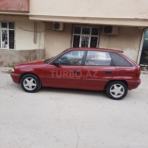 Opel Astra 1993, 248,000 km - 1.4 l - Bakı
