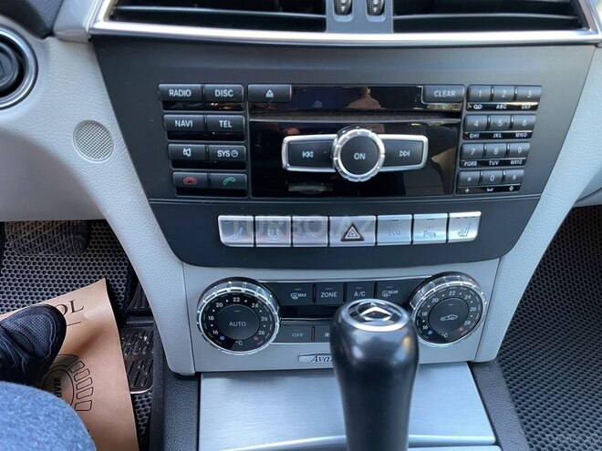 Mercedes C 250-8