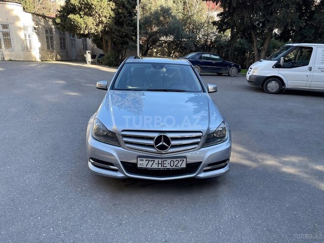 Mercedes C 250-1