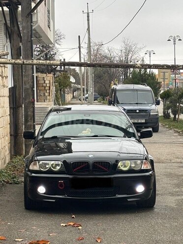 BMW 318 1999, 352,687 km - 1.9 l - Quba