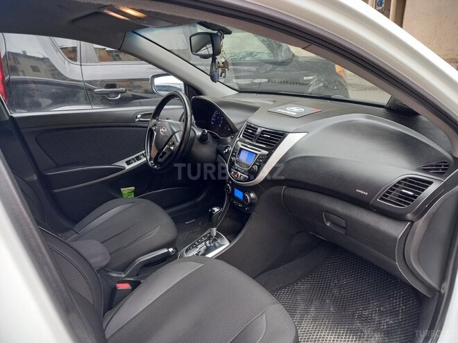 Hyundai Accent 2012, 202,000 km - 1.6 l - Bakı
