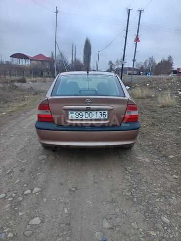 Opel Vectra 1998, 257,890 km - 1.6 l - Tovuz