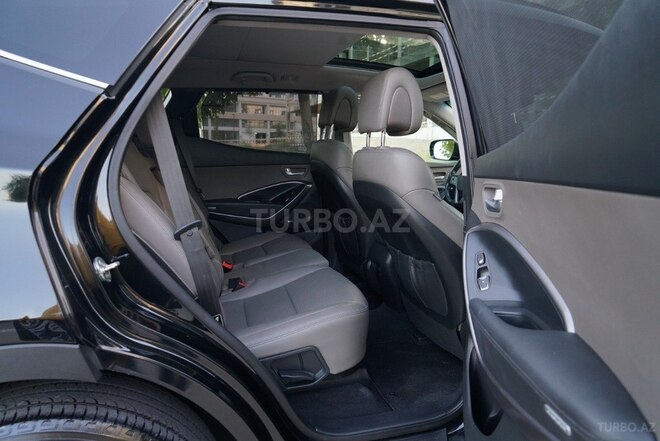 Hyundai Santa Fe-3