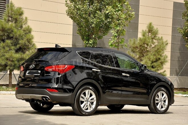 Hyundai Santa Fe-8