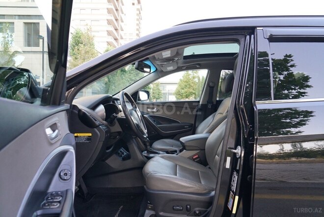 Hyundai Santa Fe-13