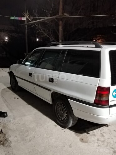 Opel Astra 1997, 150,000 km - 1.6 l - Bakı