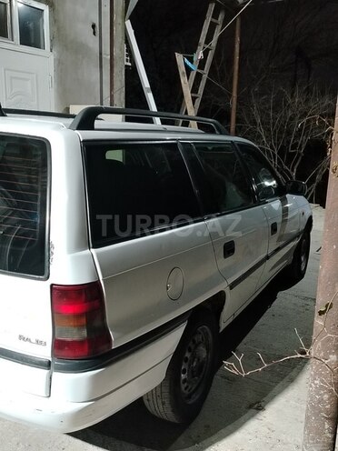 Opel Astra 1997, 150,000 km - 1.6 l - Bakı