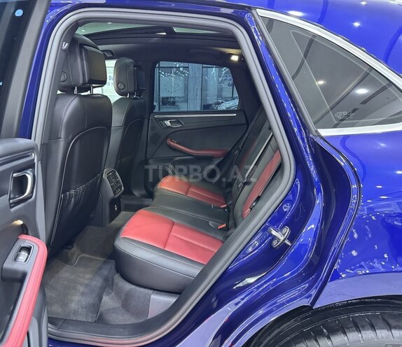 Porsche Macan-15