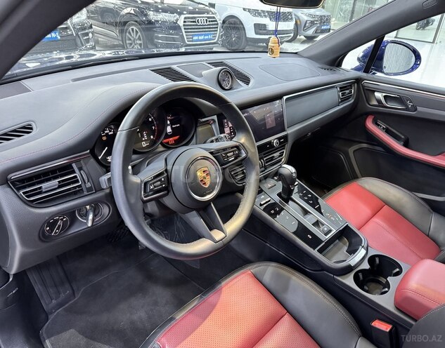 Porsche Macan-10