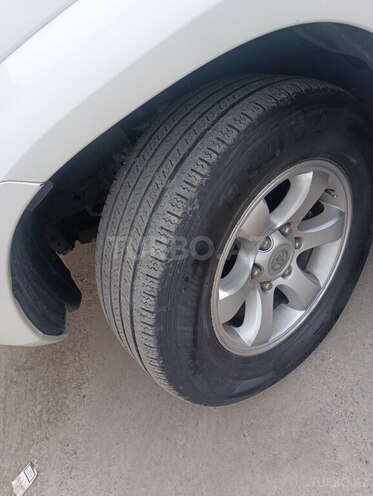 Toyota Land Cruiser Prado 2009, 122,536 km - 2.7 l - Bakı