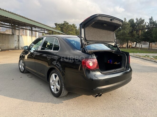 Volkswagen Jetta 2007, 295,000 km - 2.5 l - Bakı
