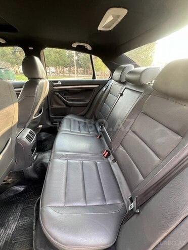Volkswagen Jetta 2007, 295,000 km - 2.5 l - Bakı