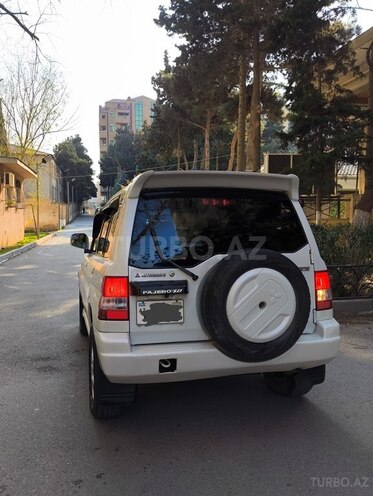 Mitsubishi Pajero io 1999, 180,000 km - 1.8 л - Bakı